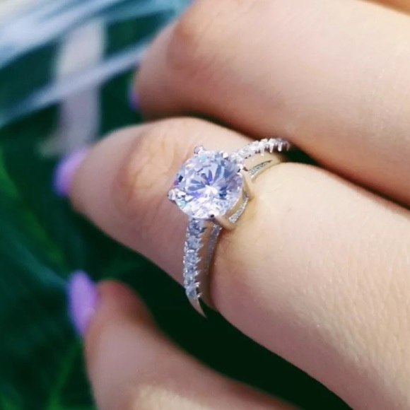 925 Sterling silver engagement diamond ring - Picture 2 of 6